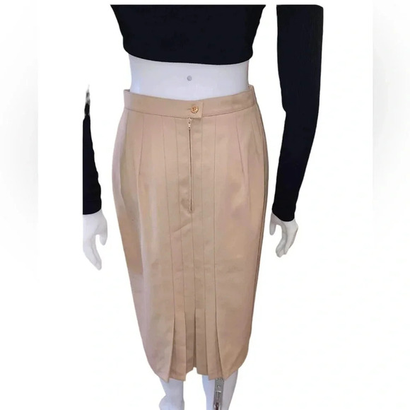 Town & Country A Line Tan Skirt Size 10 - Picture 2 of 8